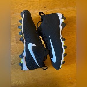 Nike Football Cleats, Size 10, Black (white and neon green)